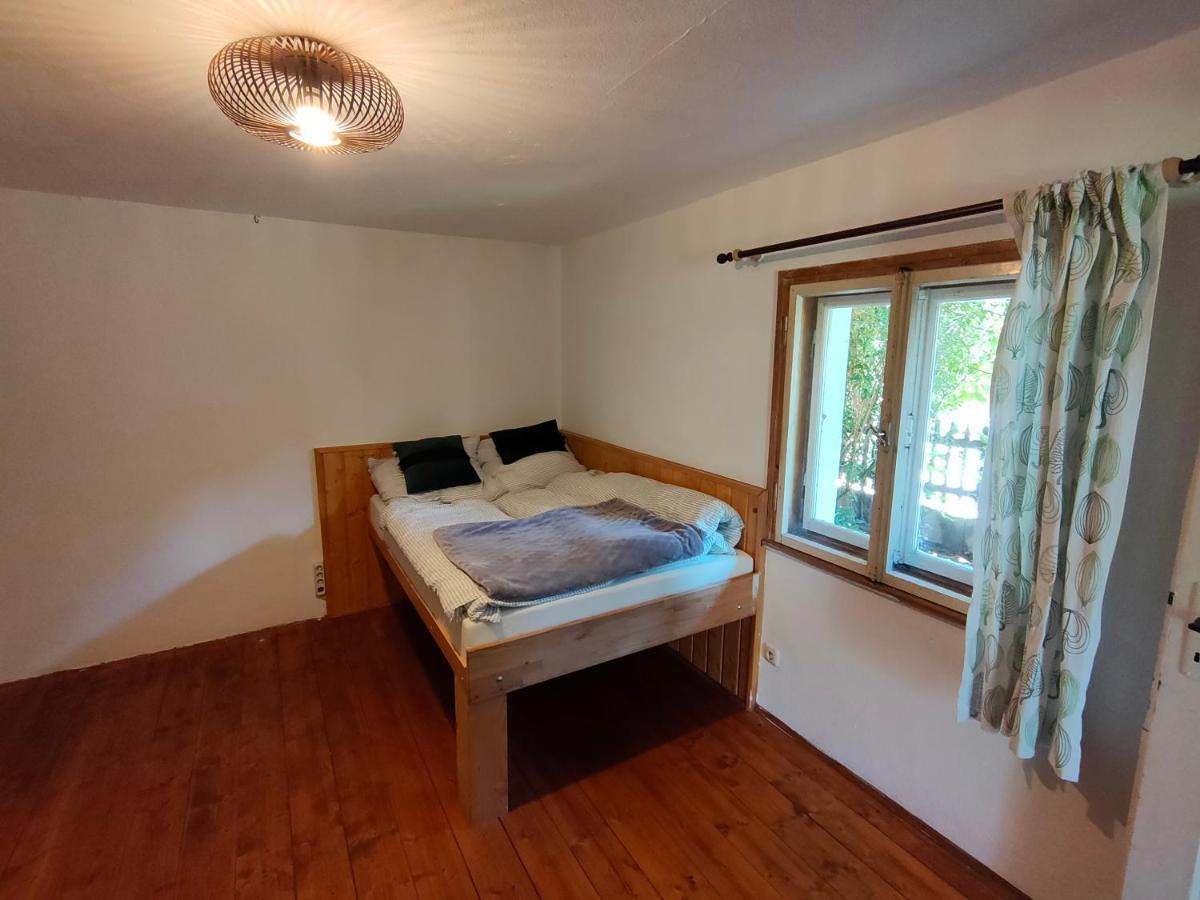 Gemuetliche Ferienwohnung Mit Kamin Und Garten Garmisch-Partenkirchen Eksteriør billede